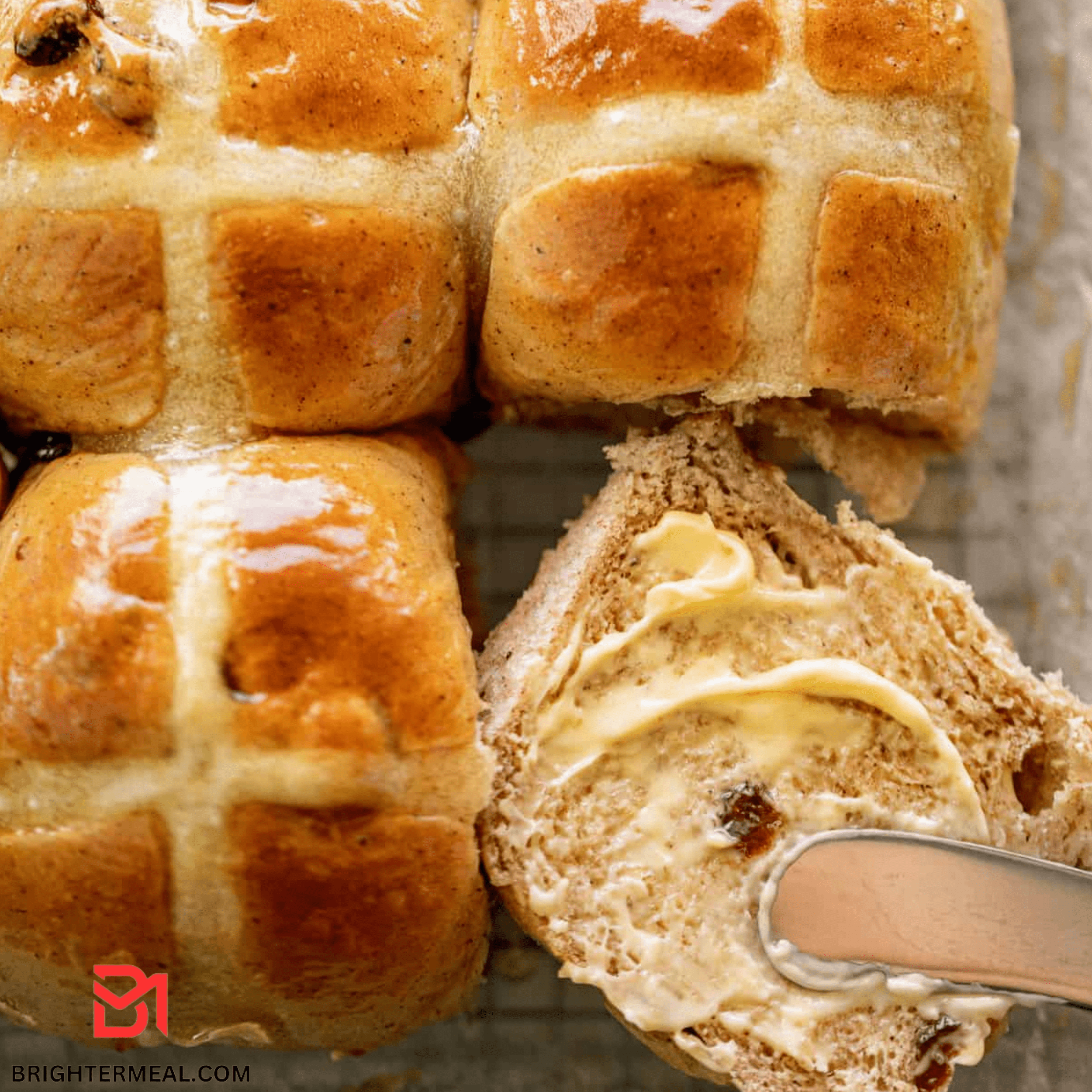 HOT CROSS BUNS