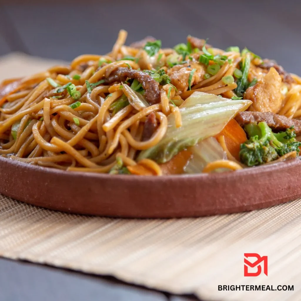 yakisoba on a plate