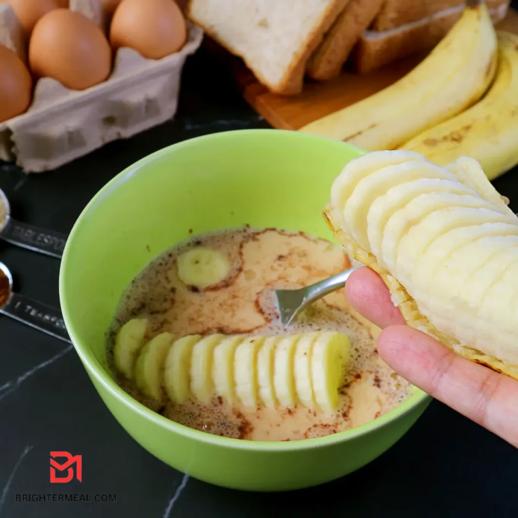Classic Southern dessert featuring creamy pudding, bananas, and cookies.