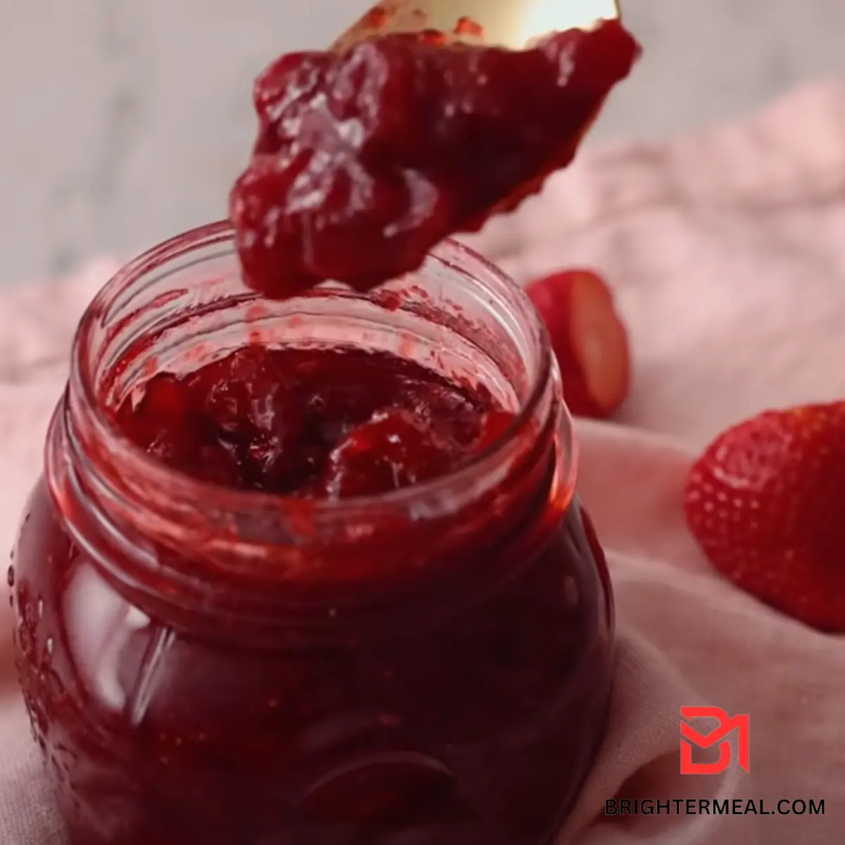 From garden to jar: crafting strawberry jam at home