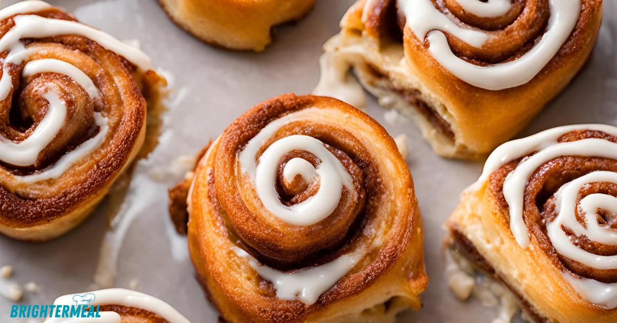 Cinnamon Rolls with Heavy Cream recipe